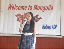 この子の歌、凄い!CDも出したそう!